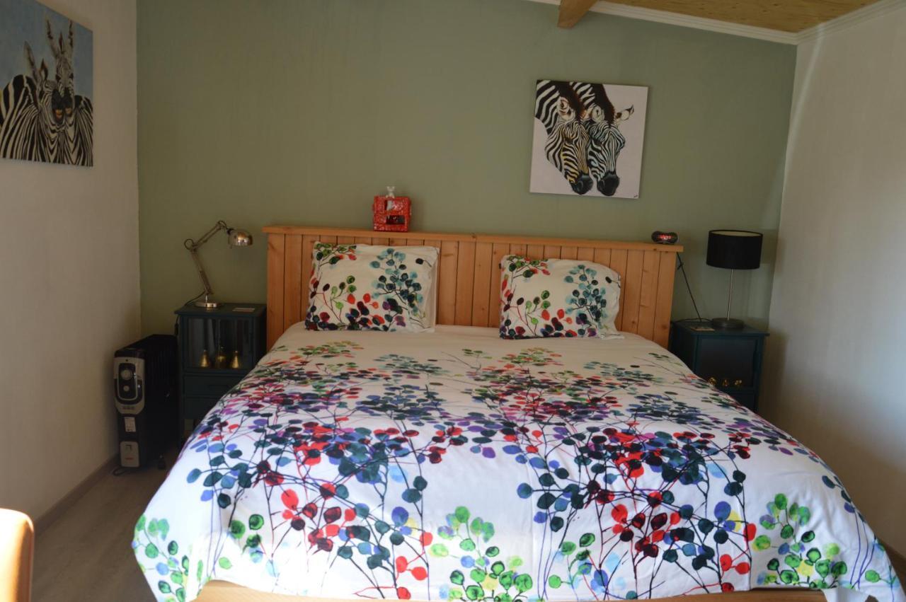 B & B Boezeneren Ерсеке Экстерьер фото